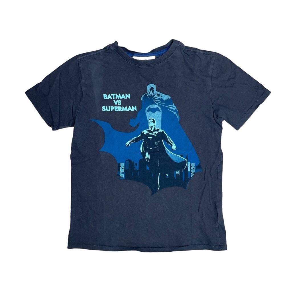 GAPKIDS + JUNK FOOD ‘Batman VS Superman’ Short Sleeve T-Shirt Boys Size Large